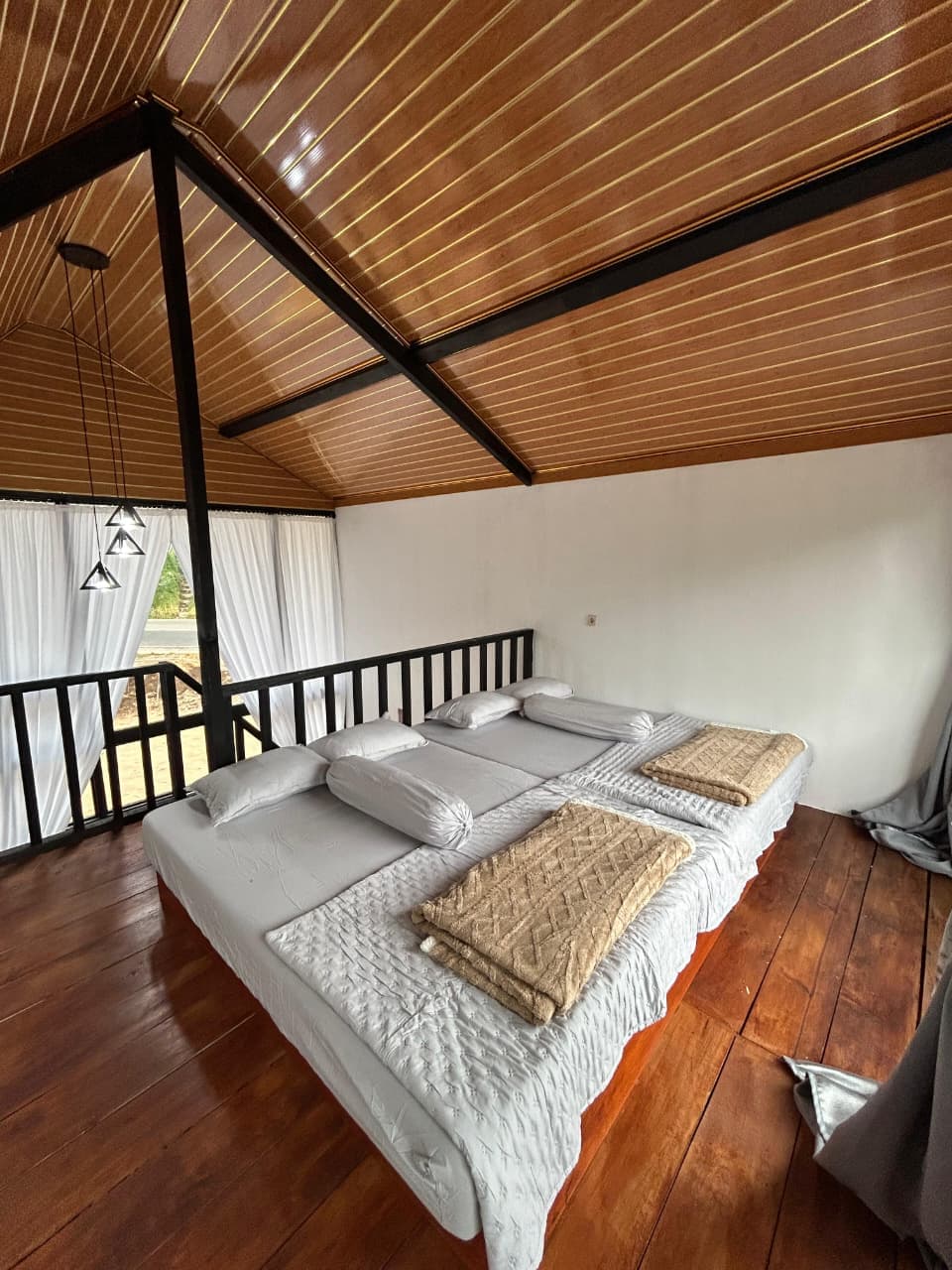 Tilem Cabin Family Type Luxury gallery 1